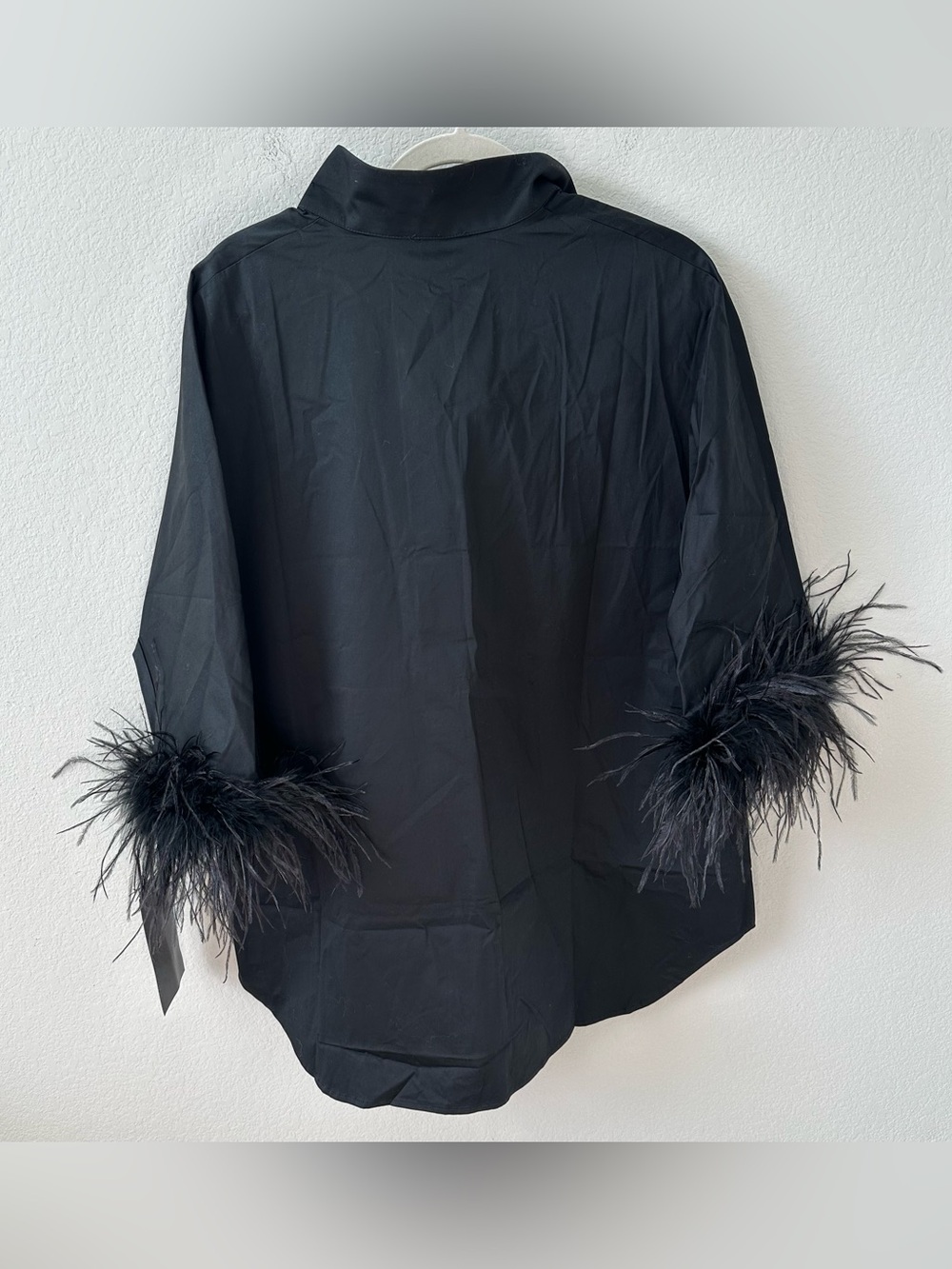 TUCKERNUCK Black Feather
Willow Blouse SZ S NWT - Picture 5 of 6